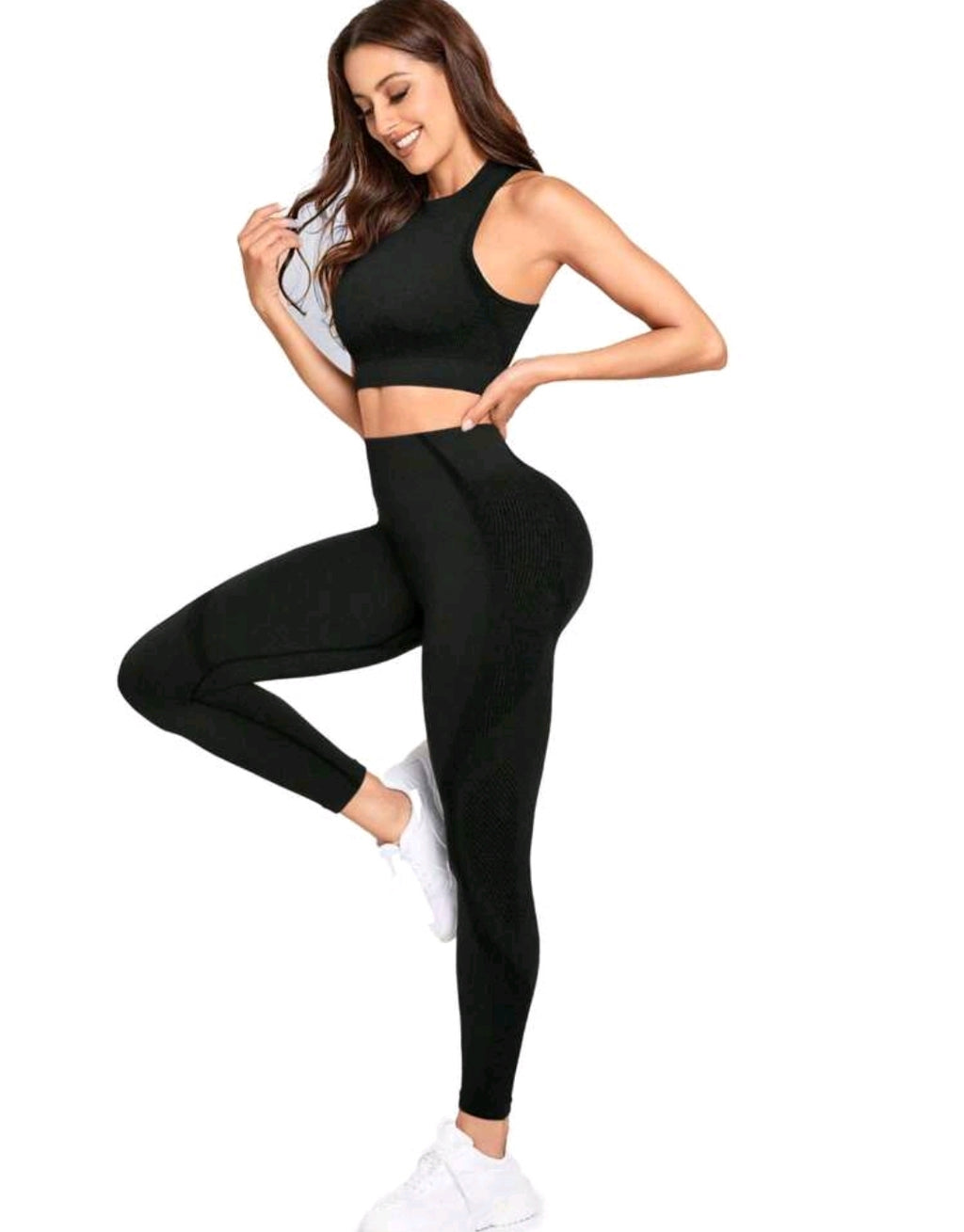 SS123 Conjunto negro escotado high support (solo top disponible)