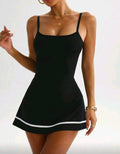 SS138 Enterizo de vestido negro escotado con línea blanca inferior