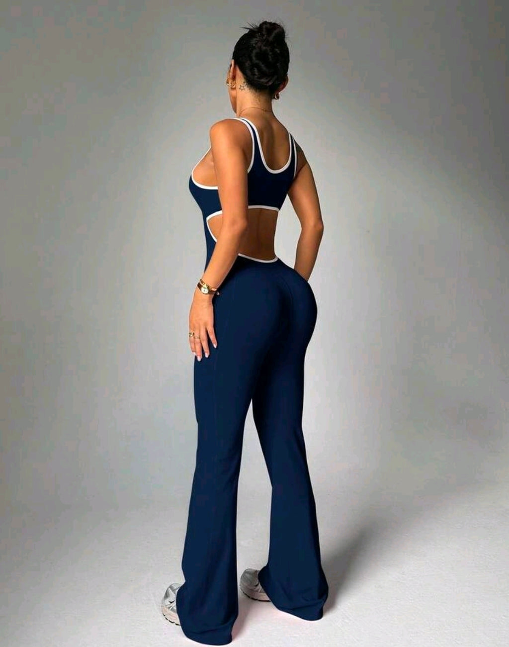 SS171 Enterizo azul acampanado con levanta glúteos